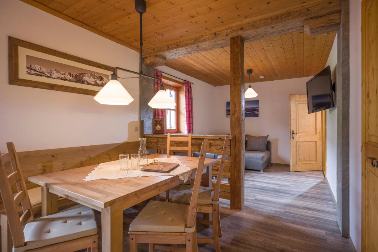 Grittlmuehle Chalet Ferienwohnungen ブリクセン イン ターレ エクステリア 写真