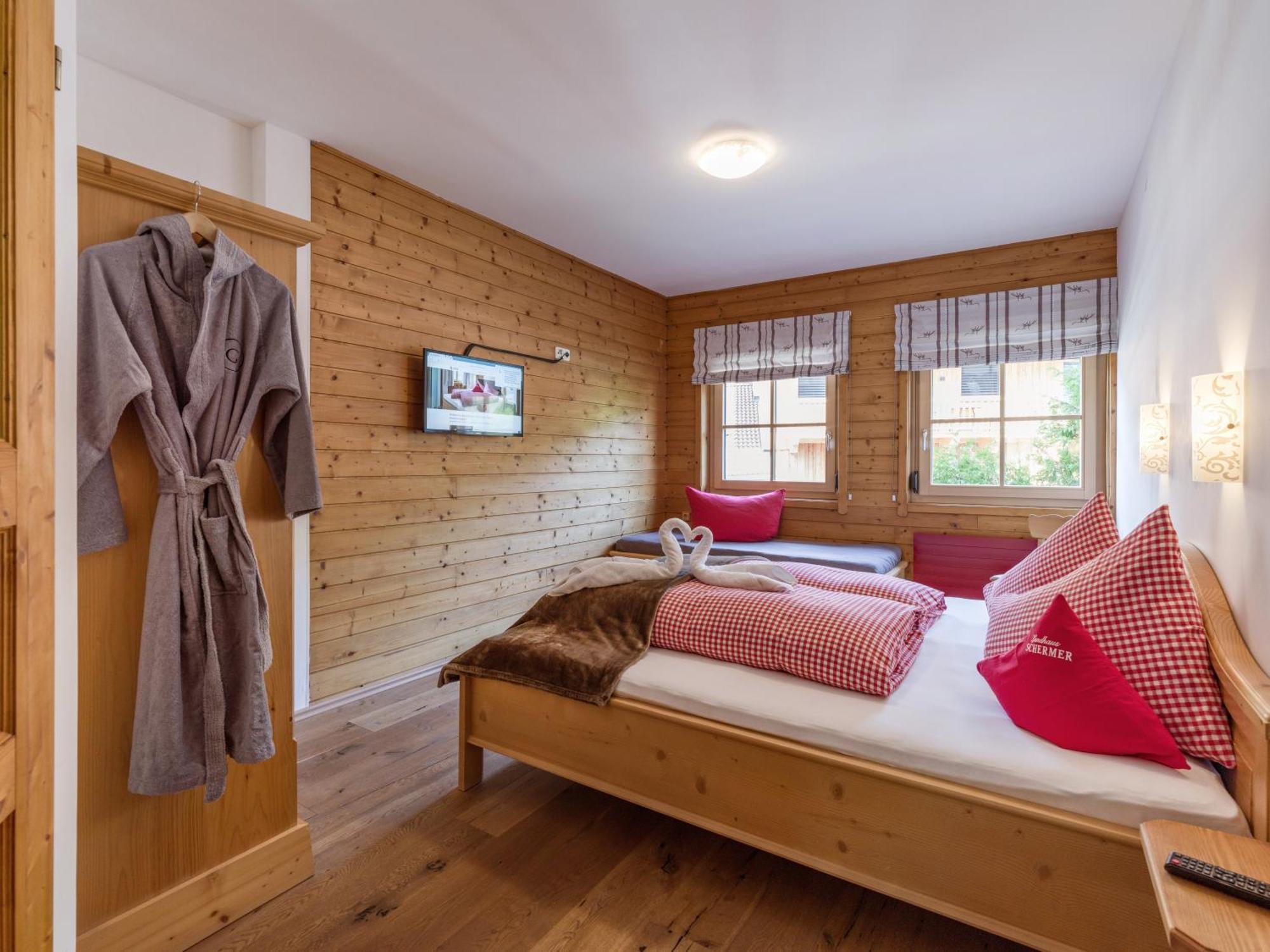 Grittlmuehle Chalet Ferienwohnungen ブリクセン イン ターレ エクステリア 写真