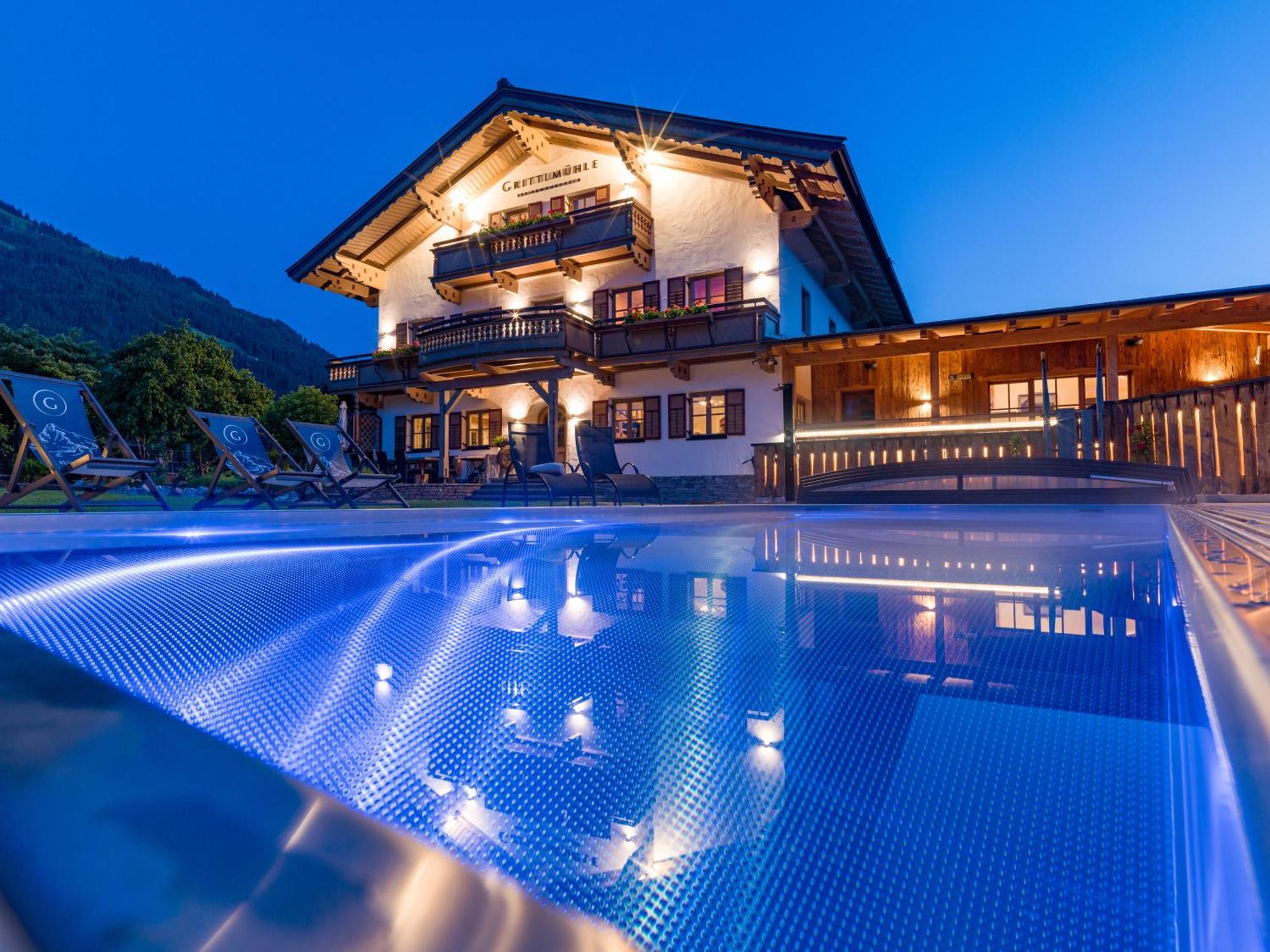 Grittlmuehle Chalet Ferienwohnungen ブリクセン イン ターレ エクステリア 写真